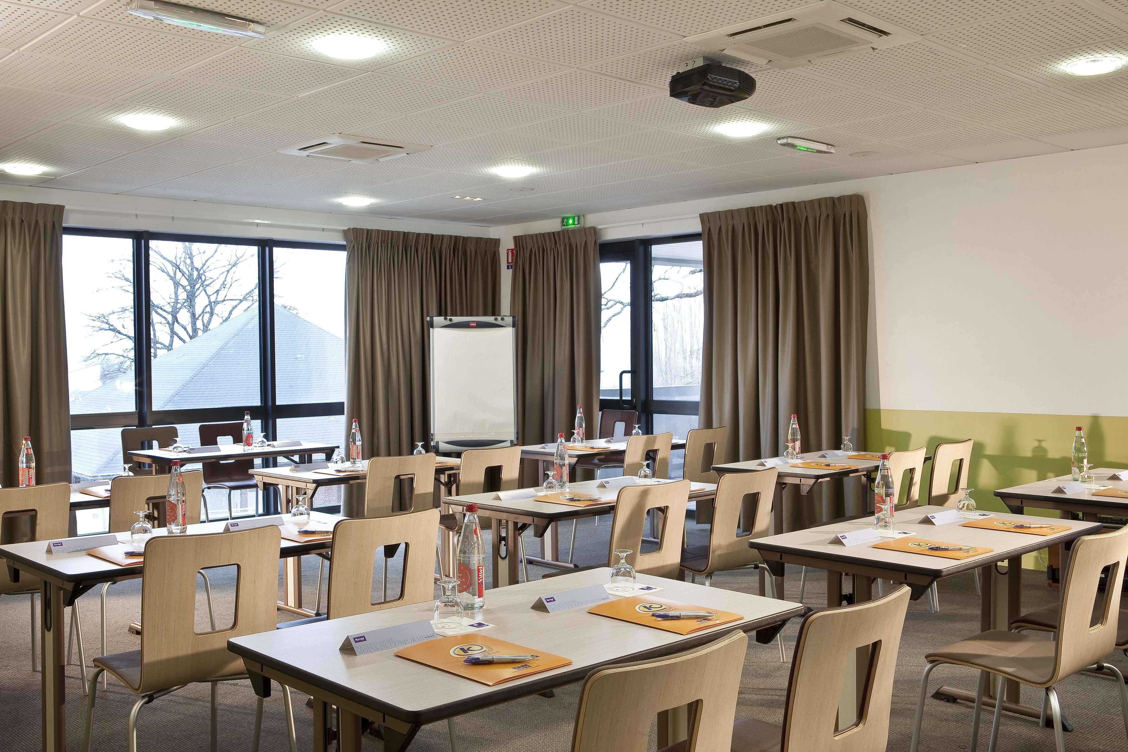 Ibis Styles Gueret Hotel Exterior foto